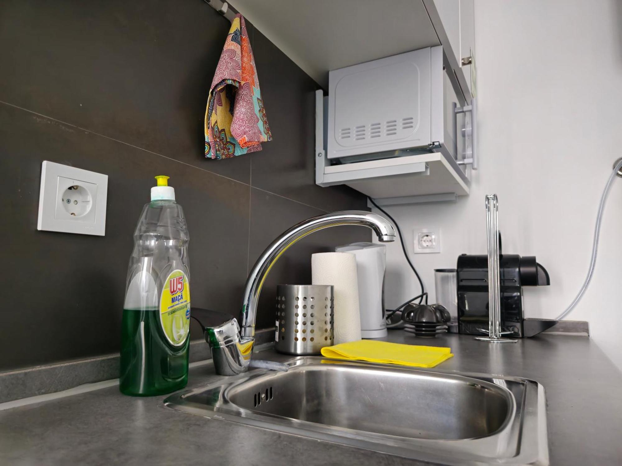 Esther Apartment Cozy Vacay Suite Setubal Exterior photo