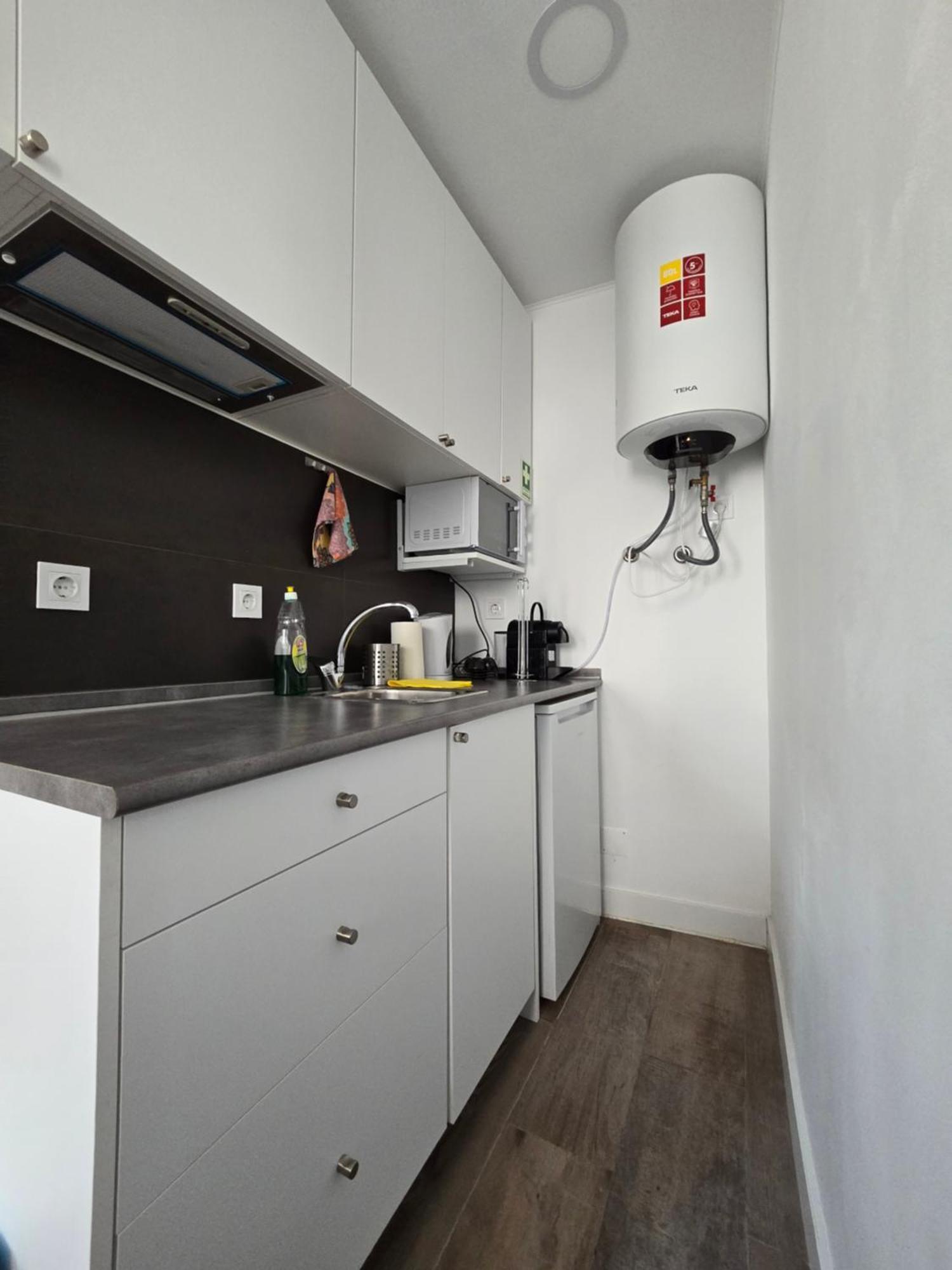 Esther Apartment Cozy Vacay Suite Setubal Exterior photo